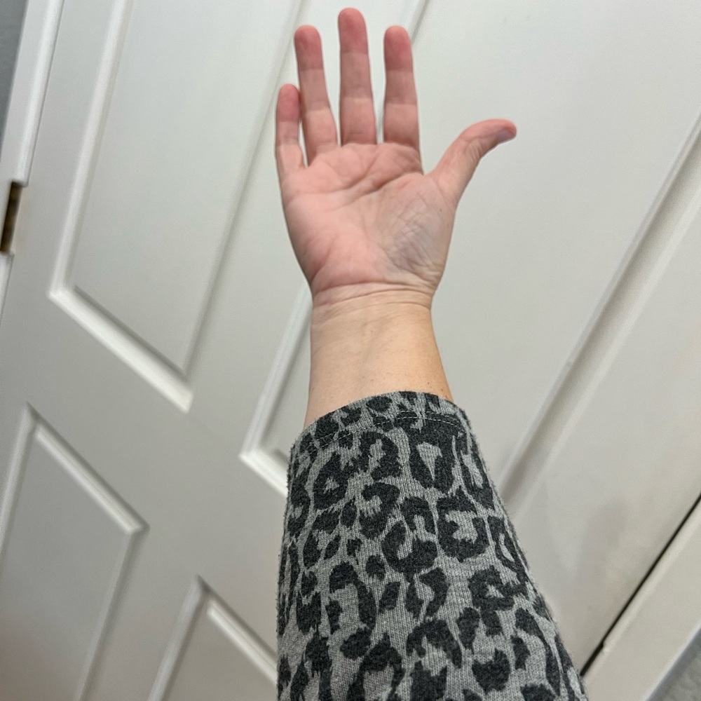 Torrid vintage leopard cardigan - Picture 6 of 6